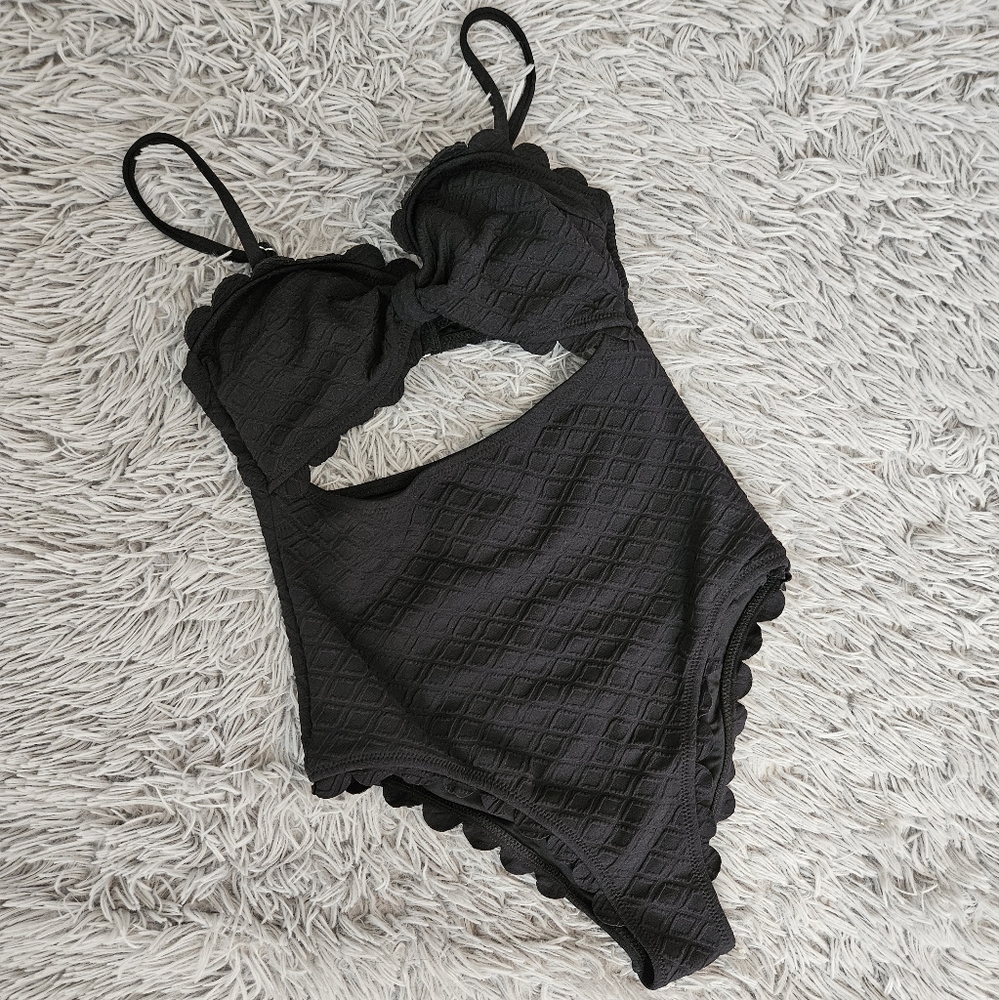 Black cutout bathing suit